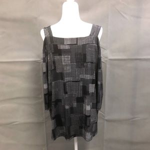 Pretty Cold-Shoulder Tunic